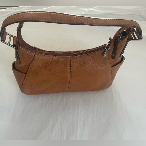Fossil Leather Purse. 11” by 8” - Picture 13 of 14